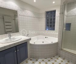 A louer APPARTEMENT DUPLEX T4 81 M2 BORD DE MER ROQUEBRUNE SUR ARGENS