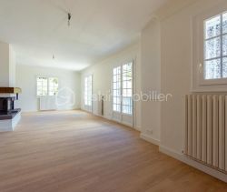 A louer APPARTEMENT NEUF T4 120 M2 TERRASSE  SAINT JEAN DE LUZ