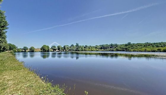 A louer LONGèRE  5 PIECES 140 M2  VILLERS CANIVET