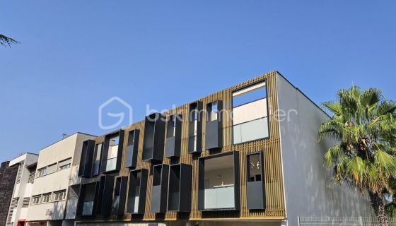 A louer APPARTEMENT DE PRESTIGE T5 101 M2 TERRASSE  CASTELNAU LE LEZ