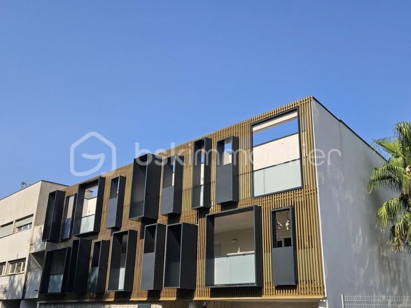 A louer APPARTEMENT DE PRESTIGE T5 101 M2 TERRASSE  CASTELNAU LE LEZ
