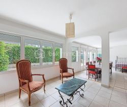 A louer MAISON  7 PIECES 158 M2 BORD DE MER SIX FOURS LES PLAGES