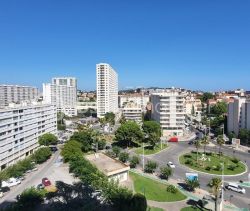 A louer APPARTEMENT T4 90 M2 VUE MER TOULON