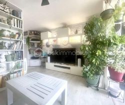 A louer APPARTEMENT T2 30 M2 VUE MER SIX FOURS LES PLAGES