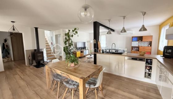 A louer MAISON  5 PIECES 120 M2 BORD DE MER FRONTIGNAN