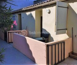 A louer APPARTEMENT T6 134 M2 TERRASSE  NIMES
