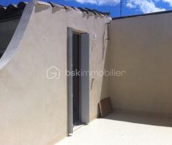 A louer APPARTEMENT T6 134 M2 TERRASSE  NIMES