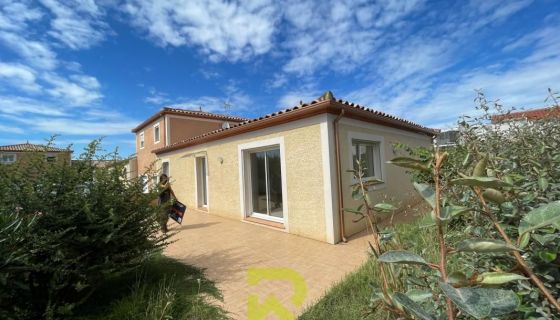 A louer MAISON  5 PIECES 124 M2 BORD DE MER VIAS