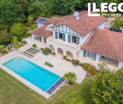 A louer MAISON  9 PIECES 390 M2 PLAGE à PIED ARCANGUES