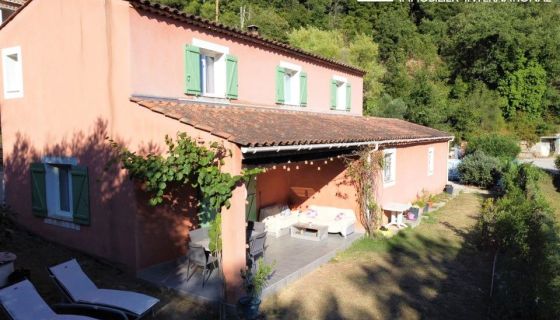 A louer MAISON  4 PIECES 114 M2 BORD DE MER FREJUS