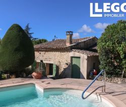 A louer MAISON  7 PIECES 210 M2  UZES