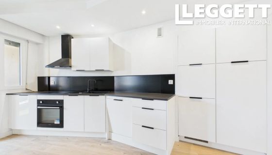 A louer APPARTEMENT T2 42 M2 BORD DE MER ANTIBES