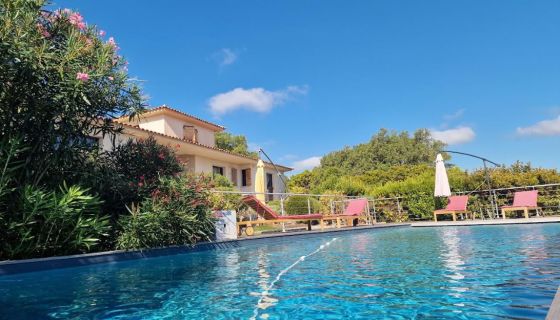 A vendre  Magnifique Propriété 140 M²  Les Hauts de la Testa  ZONZA