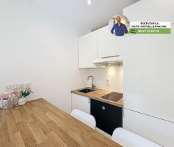 A louer STUDIO  21 M2 BORD DE MER CANNES