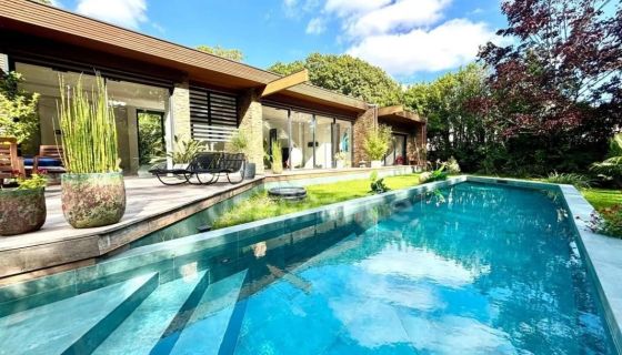 A louer MAISON  D'ARCHITECTE  MERIGNAC