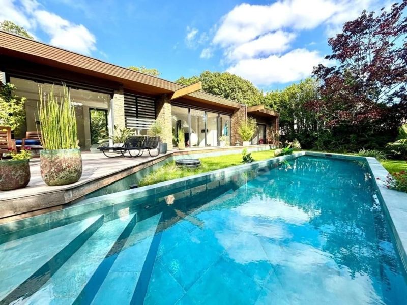 A louer MAISON  D'ARCHITECTE  MERIGNAC