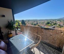 A louer APPARTEMENT DE PRESTIGE T3 62 M2 TERRASSE  GARDANNE