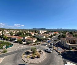 A louer APPARTEMENT DE PRESTIGE T3 62 M2 TERRASSE  GARDANNE