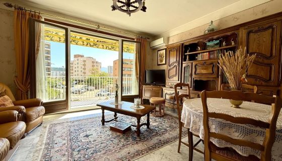 A louer APPARTEMENT T3 71 M2 TERRASSE BORD DE MER AJACCIO