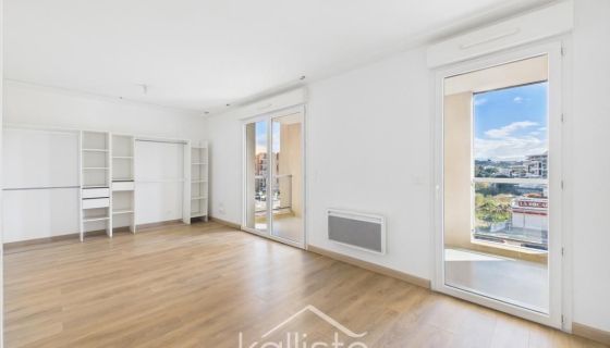 A vendre STUDIO  29 M2 BORD DE MER AJACCIO