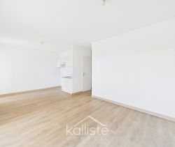 A vendre STUDIO  29 M2 BORD DE MER AJACCIO