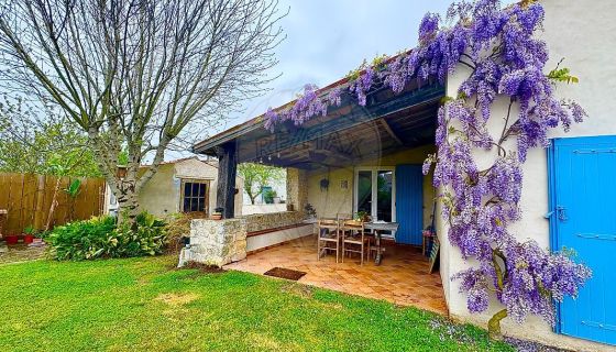 A louer LONGèRE  5 PIECES 430 M2 BORD DE MER ETAULES