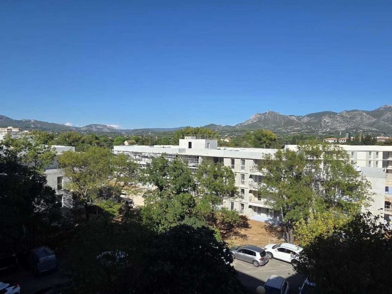 A louer APPARTEMENT T4 81 M2  AUBAGNE