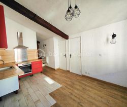 A louer APPARTEMENT T3 42 M2 BORD DE MER VALLAURIS