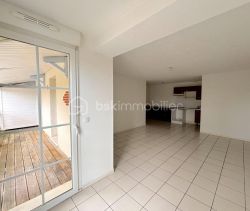 A louer APPARTEMENT T3 63 M2 TERRASSE BORD DE MER LEGE CAP FERRET