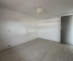 A louer APPARTEMENT T3 69 M2 BORD DE MER ROYAN