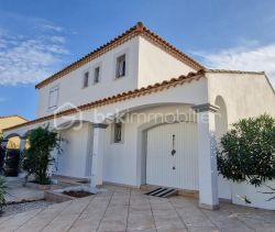 A louer MAISON  7 PIECES 155 M2 BORD DE MER SERIGNAN