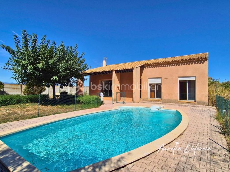 A louer MAISON  5 PIECES 103 M2  THEZAN LES BEZIERS