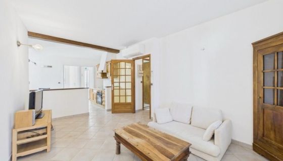 A louer APPARTEMENT T3 62 M2 BORD DE MER AJACCIO