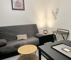 A louer STUDIO  17 M2  PEZENAS