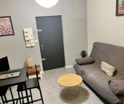 A louer STUDIO  17 M2  PEZENAS