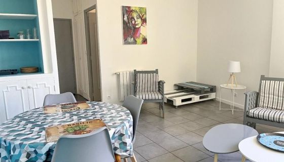A louer APPARTEMENT T2 51 M2  PEZENAS