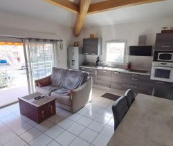 A louer APPARTEMENT T3 53 M2 TERRASSE PLAGE à PIED VALRAS PLAGE