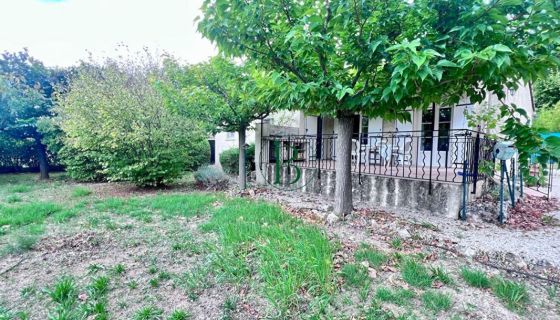 A louer MAISON  5 PIECES 92 M2  TAVERNES