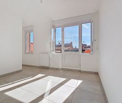 A louer APPARTEMENT DUPLEX NEUF  243 M2 TERRASSE  PERPIGNAN