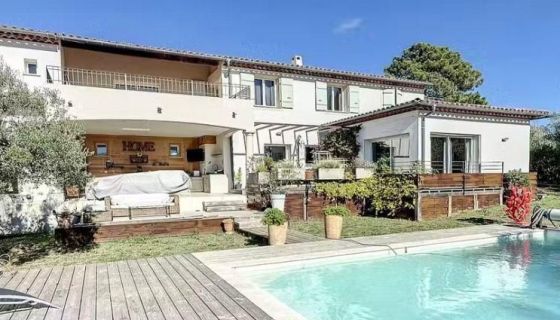 A louer GîTE  LA GARDE FREINET