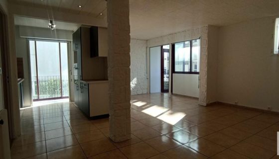 APPARTEMENT T4 79 M2  PERPIGNAN
