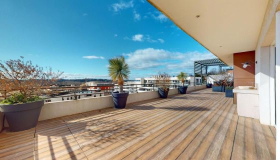 APPARTEMENT DE PRESTIGE T4 144 M2 TERRASSE  BEZIERS