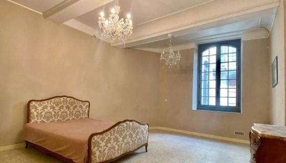 APPARTEMENT T3 80 M2  CARCASSONNE