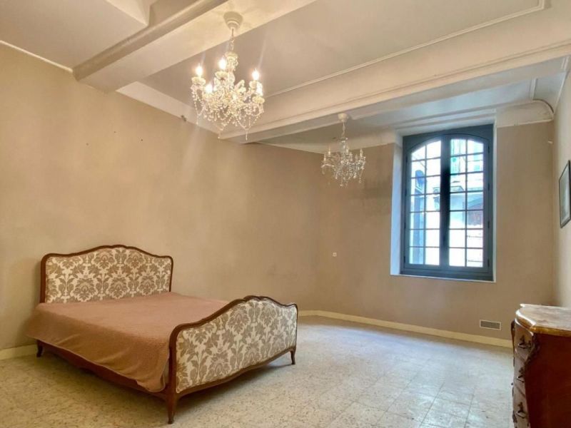 APPARTEMENT T3 80 M2  CARCASSONNE