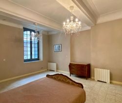 APPARTEMENT T3 80 M2  CARCASSONNE
