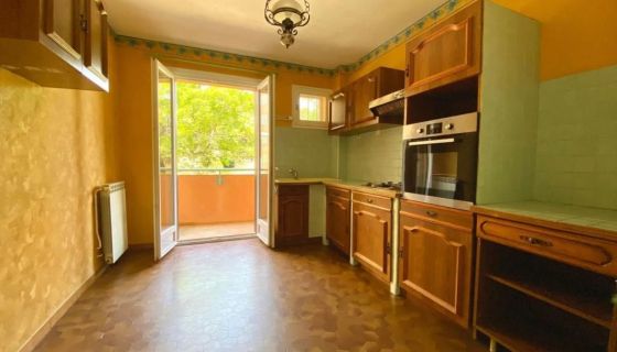 APPARTEMENT T3 69 M2  CARCASSONNE