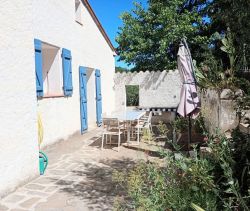 MAISON  DE MAîTRE  REYNES