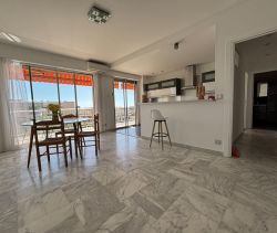 A louer APPARTEMENT T2 49 M2 TERRASSE VUE MER CAGNES SUR MER