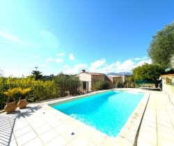 A louer MAISON  5 PIECES 134 M2 VUE MER CAGNES SUR MER