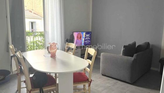 A louer APPARTEMENT T3 46 M2  PEZENAS